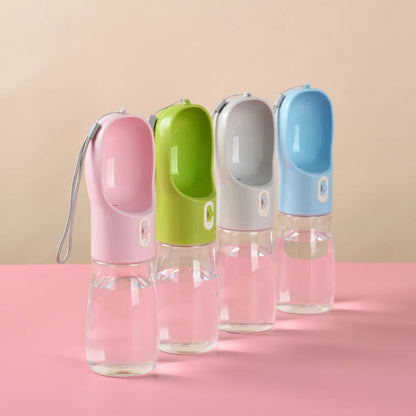 Tragbare Wasserflasche für Hunde – Auslaufsicher & Einhändig bedienbar